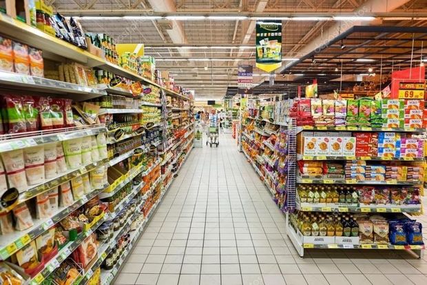 Bakıda qadın mağazadan oğurluq edib