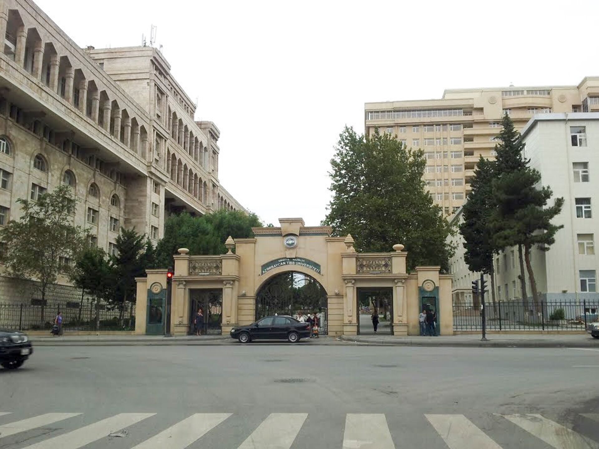 Silahlı insidentdə yaralanan tələbə ilə bağlı - AÇIQLAMA