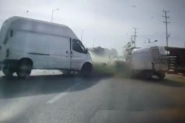 Kürdəxanı-Məmmədli yolunda dəhşətli qəza - ANBAAN VİDEO