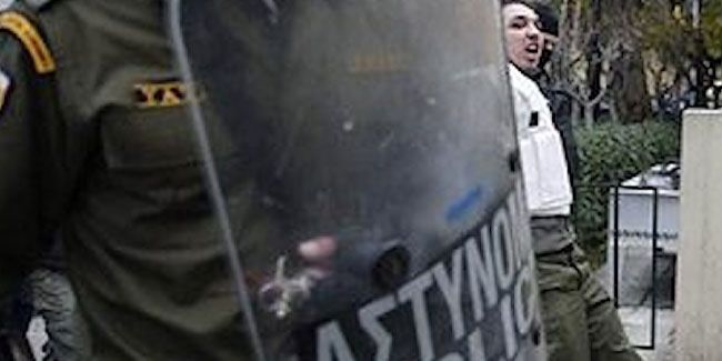 Yunanıstanda 11 DHKP-C üzvü sərbəst buraxılıb