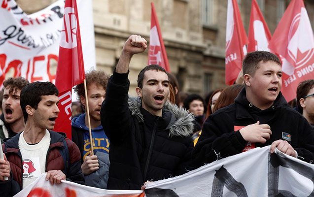 Fransadakı aksiyalarda 300-dən çox etirazçı saxlanıldı