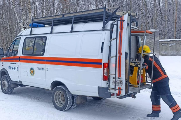 Rusiyada 14-cü mərtəbədən yıxılan kişi sağ qaldı