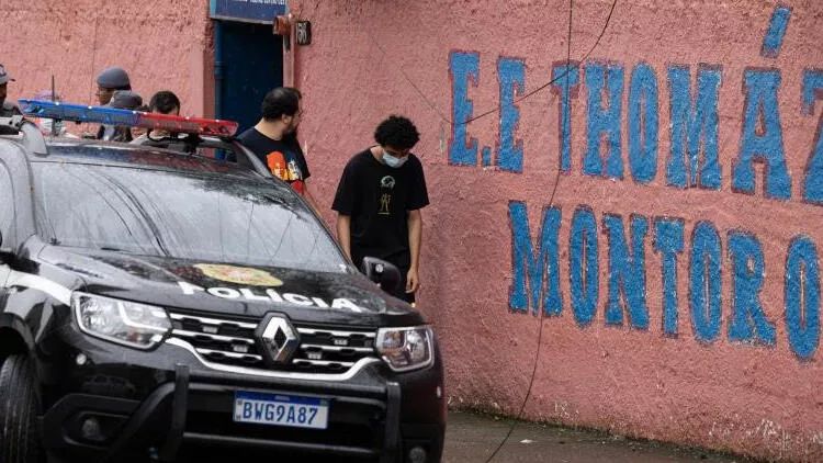 Braziliyada şagird müəllimini öldürüb