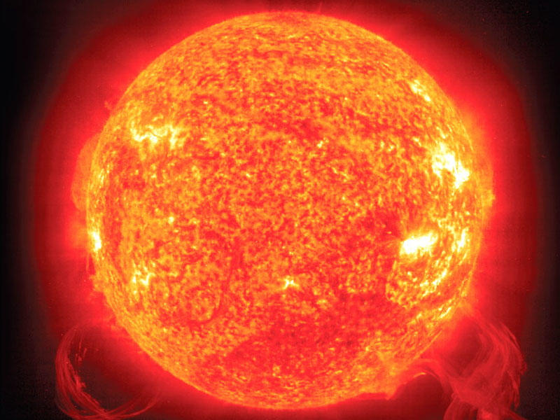 Günəşin səthində nəhəng dəlik aşkarlandı – Yerdən…