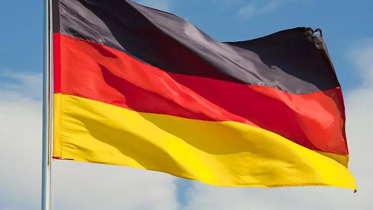 Almaniya Ukraynaya 12 milyard avro əlavə hərbi dəstək verib