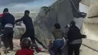 İdlibdə fırtına səbəbindən çadırlar uçub