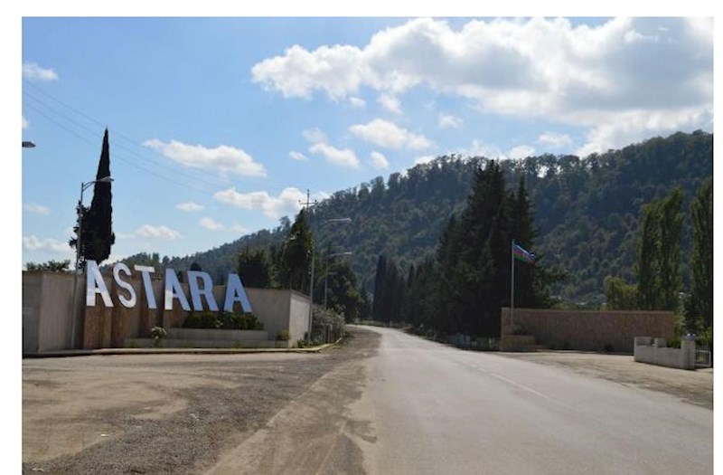 ŞOK İDDİA! Astarada kənd müəllimlərinin evli qadınla münasibəti üzə çıxdı — (VİDEO)