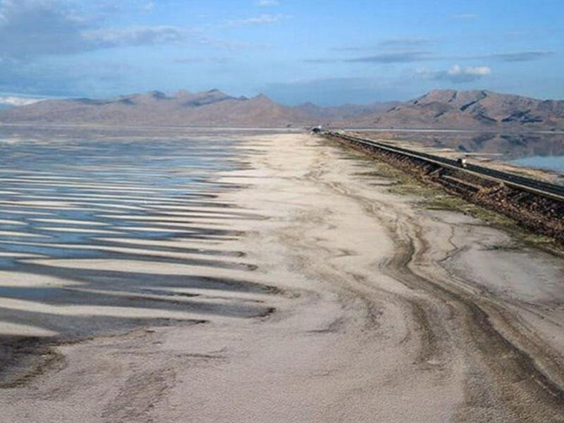 Urmu gölündə duz fırtınası baş verib - VİDEO