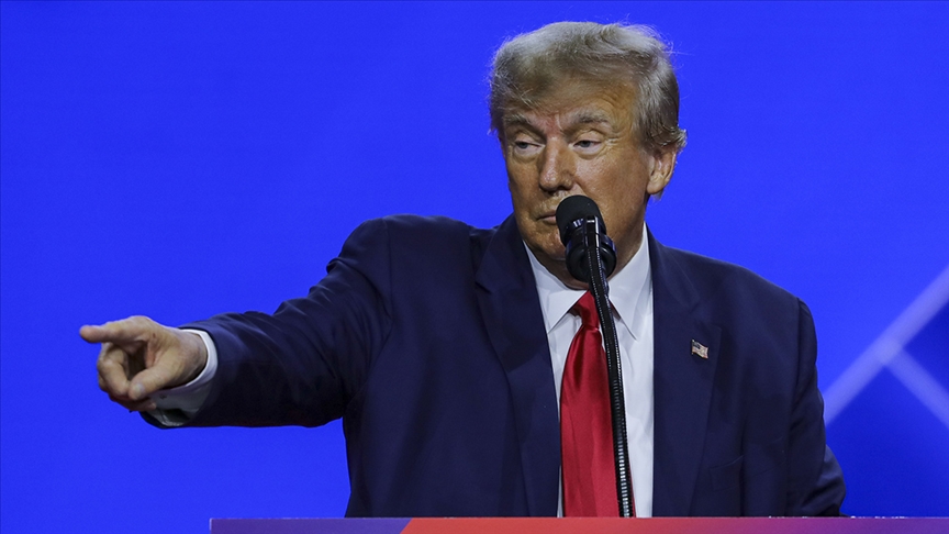 ABŞ-də tarixi hadisə: Tramp hakim qarşısına çıxarılır