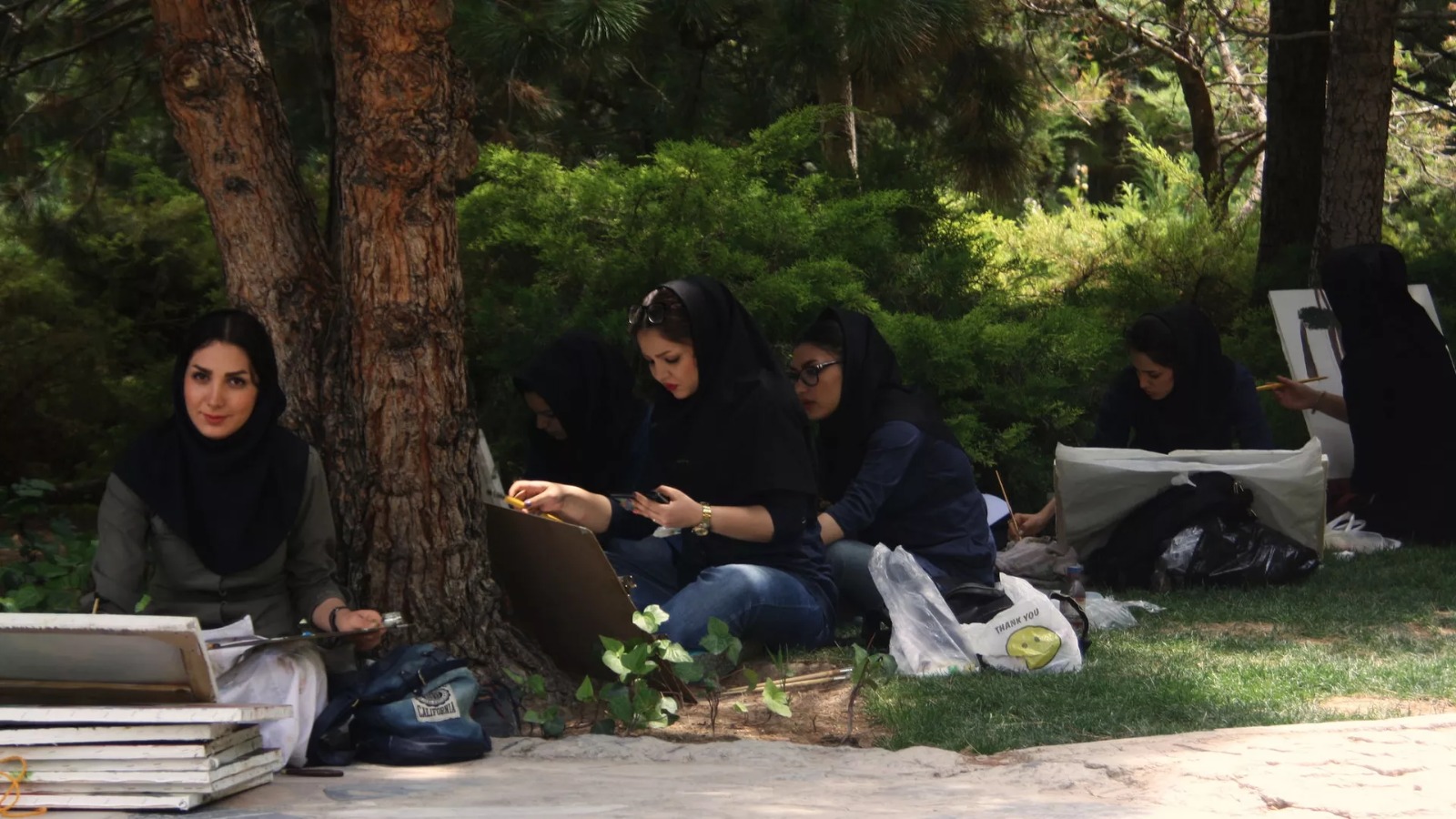 İranda məcburi hicab qaydasına əməl etməyən tələbələrə təhsil verilməyəcək