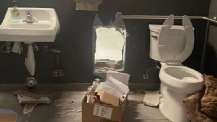 ABŞ-da tualetin divarını deşərək 500 min dollar dəyərində mal oğurlayıblar