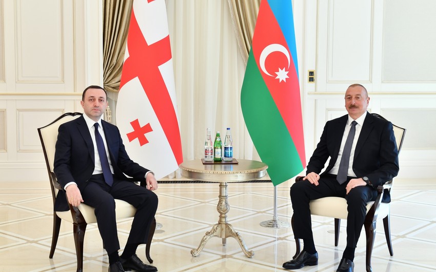 Azərbaycan və Gürcüstan liderləri Qəbələ regional “ASAN xidmət“ mərkəzində, Qəbələ Qida şəhərciyində olublar