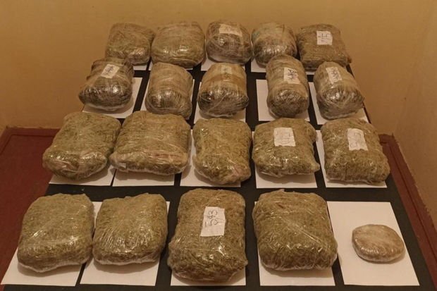 Azərbaycana 37 kq narkotikin qaçaqmalçılıq yolu ilə keçirilməsinin qarşısı alınıb - FOTO