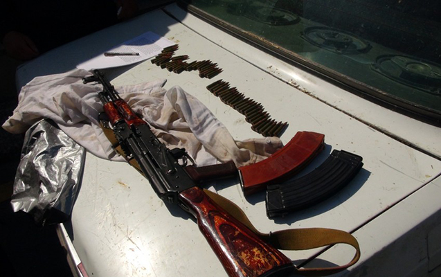 Torpağın altında narkotik gizlədənlər saxlanıldılar