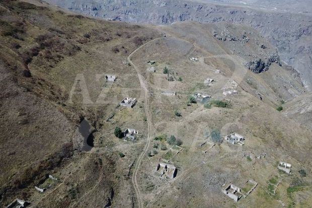 Kəlbəcər rayonunun Tövlədərə kəndi - FOTO