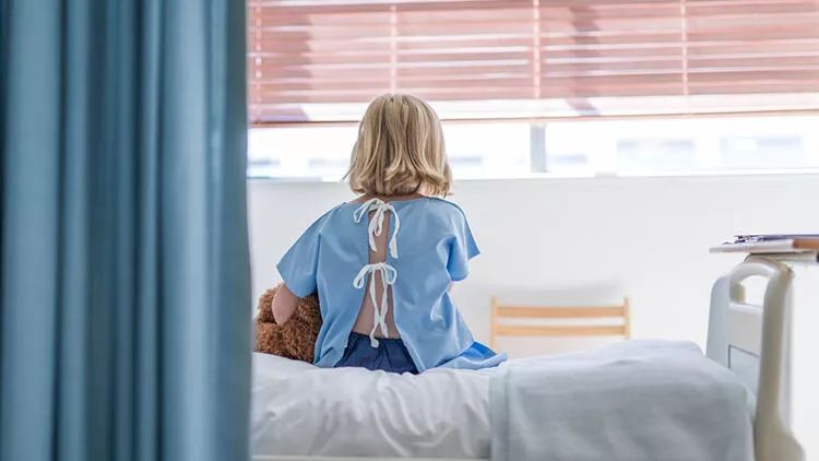 Hollandiya 12 yaşdan kiçik uşaqlar üçün evtanaziyaya icazə verəcək