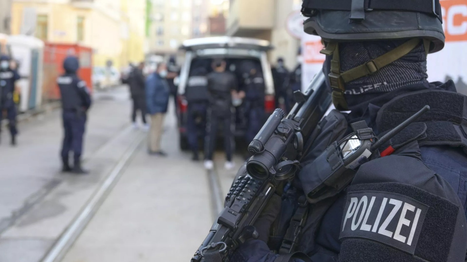 Avstriyada son 10 ayda 700 insan qaçaqmalçısı tutulub