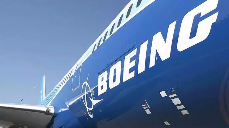 Boeing bəzi 737 MAX tədarüklərini dayandırdı
