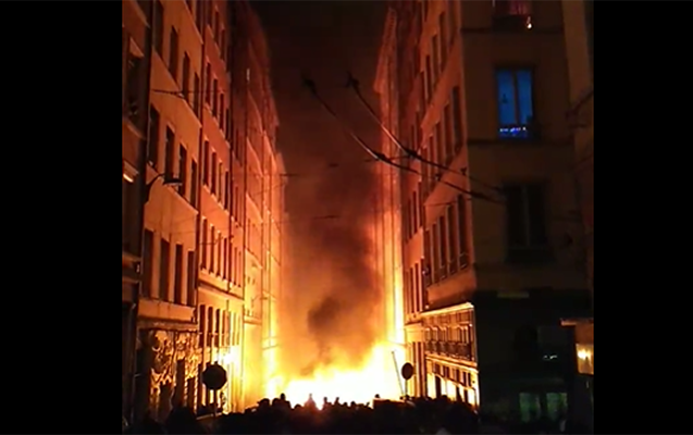 Makronun çıxışından sonra etirazlar başladı