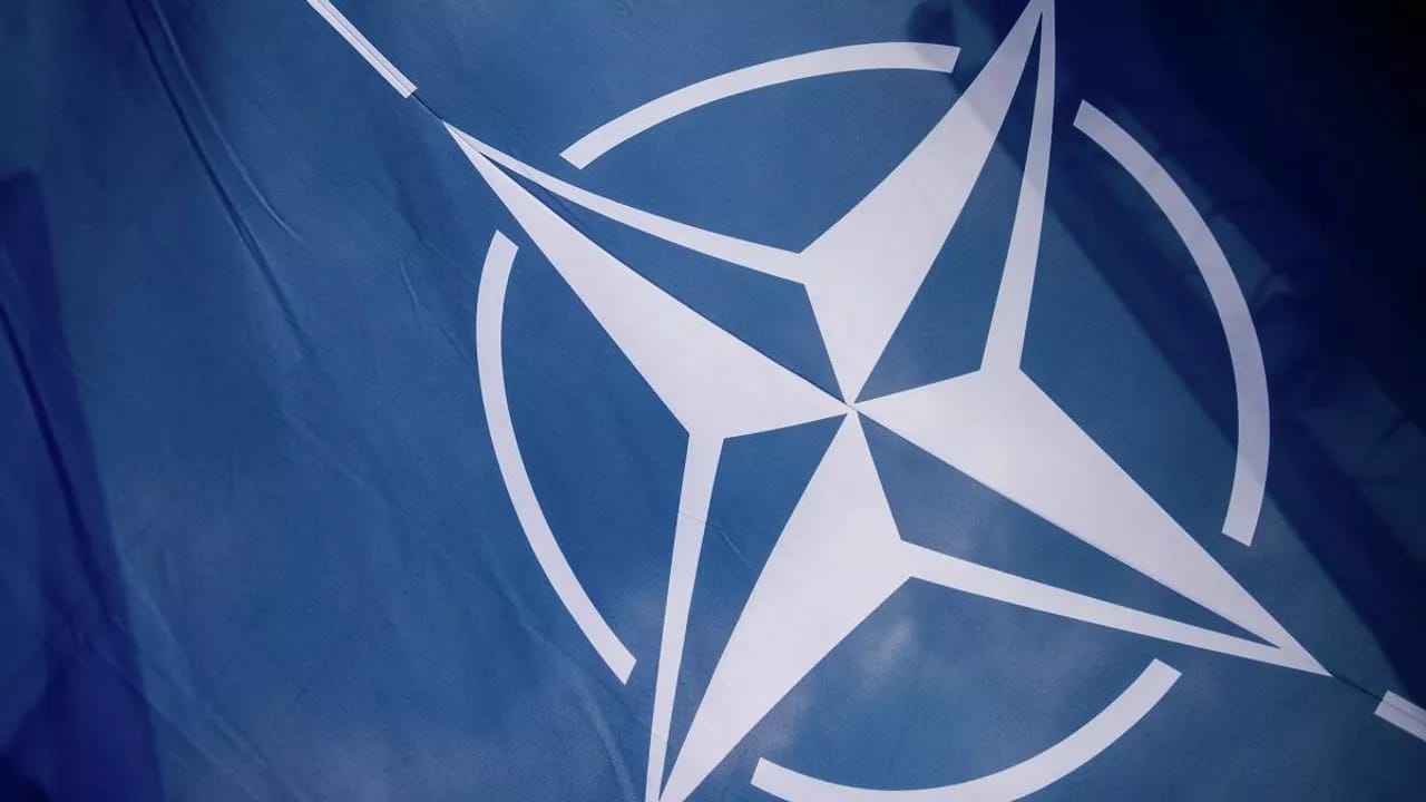 New York Times: NATO öz sərhədlərində mümkün qarşıdurmaya hazırlaşır