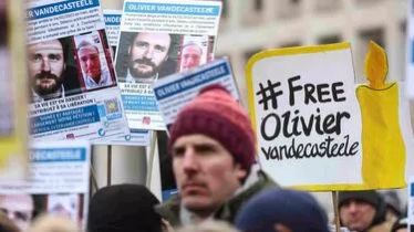 Belçika İranda 40 il azadlıqdan məhrum edilmiş Vandekastilin ekstradisiyasını tələb edir