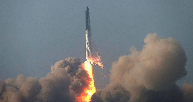 Starship ilk sınaq uçuşunda partladı