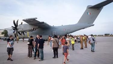 Fransa Sudandan 388 nəfərin təxliyə edildiyini açıqladı