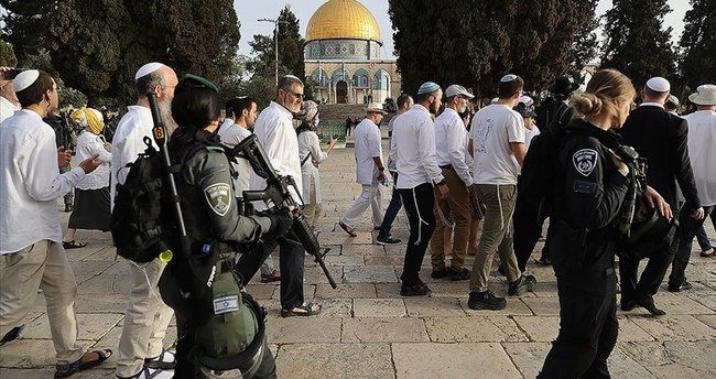 İsrailin himayəsi altında Əl-Əqsa məscidinə yeni basqın edilib