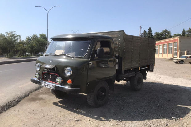 Kəlbəcər sakini qaçırdığı avtomobili yandırıb - FOTO