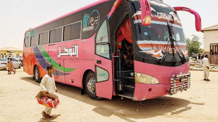 Sudandan təxliyə davam edir: 1600 nəfər Efiopiya sərhədinə ÇATIB