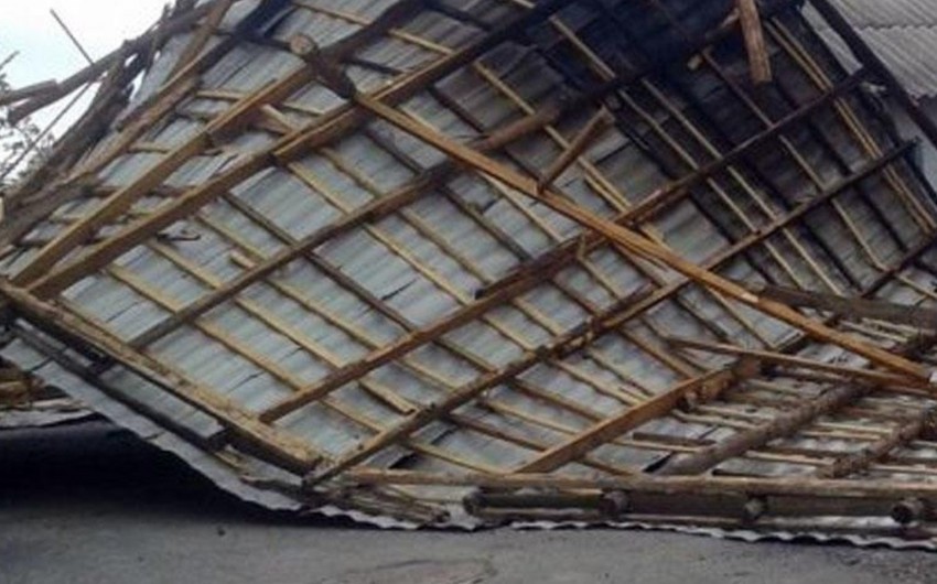 Cəlilabadda qasırğanın ziyan vurduğu 4 məktəbdə tədris növbəli sistemə keçib