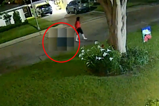 Amerikalı qadın altı yaşlı uşağı öldürərək cəsədini vedrədə gəzdirdi - VİDEO