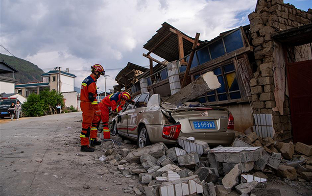Çində zəlzələ bölgəsindən 11 min sakin təxliyə edildi