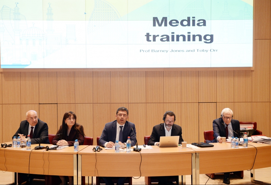 Əhməd İsmayılov: Mediada davamlı inkişafa nail olmaq üçün yenilikləri öyrənmək lazımdır