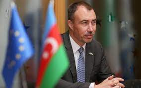 Aİ: