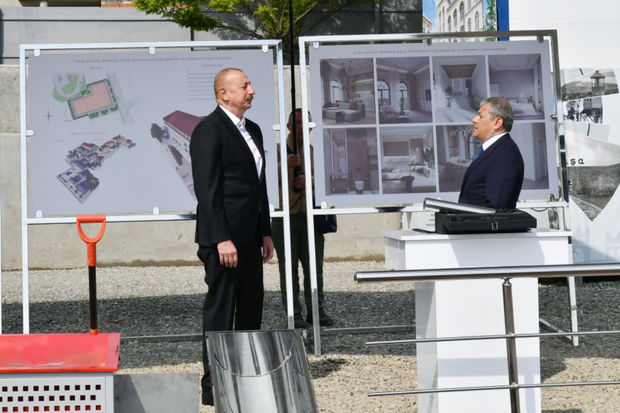 Şuşanın Qarabağ küçəsində inşa olunacaq qeyri-yaşayış binasının təməli qoyulub - FOTO