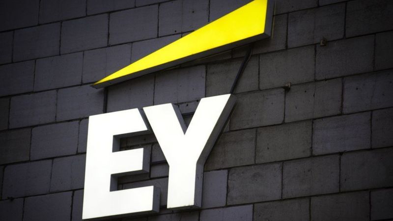 Audit şirkəti Ernst & Young ABŞ-da 3000 işçini ixtisar edəcək