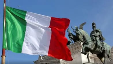 İtaliyada mafiya əməliyyatı: 61 nəfər HƏBS EDİLDİ