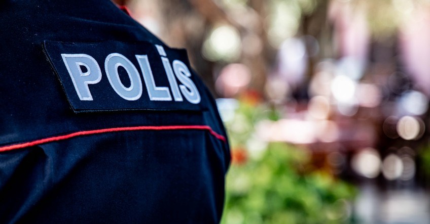 Balakəndə sərxoş kişi polis əməkdaşlarına müqavimət göstərib