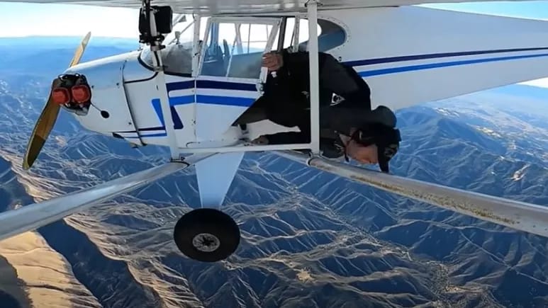 Daha çox baxış üçün təyyarəsini vuran şəxsə 20 il həbs veriləcək