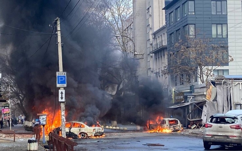 Rusiya ötən gecə Xersona 445 mərmi atıb, 2 nəfər ölüb
