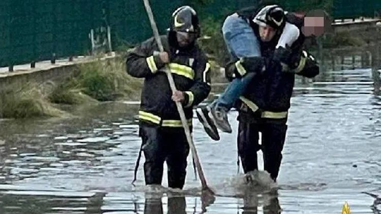 İtaliyanın Palermo şəhərində daşqın baş verib