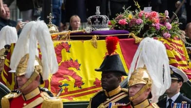 Kraliça Elizabetin dəfn mərasiminə 162 milyon funt sterlinq xərcləndi