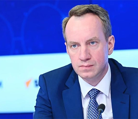 Rusiyanın təhsil nazirinin müavini təyyarədə dünyasını dəyişdi