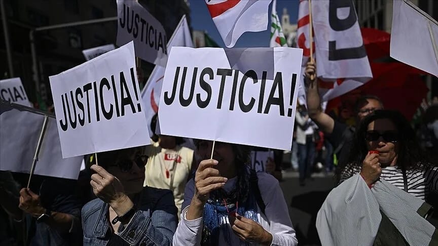 İspaniyada məhkəmə məmurları müddətsiz tətilə başladılar