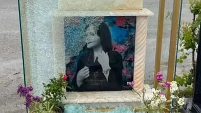 İranda Məhsa Əmininin məzarına hücum edilib