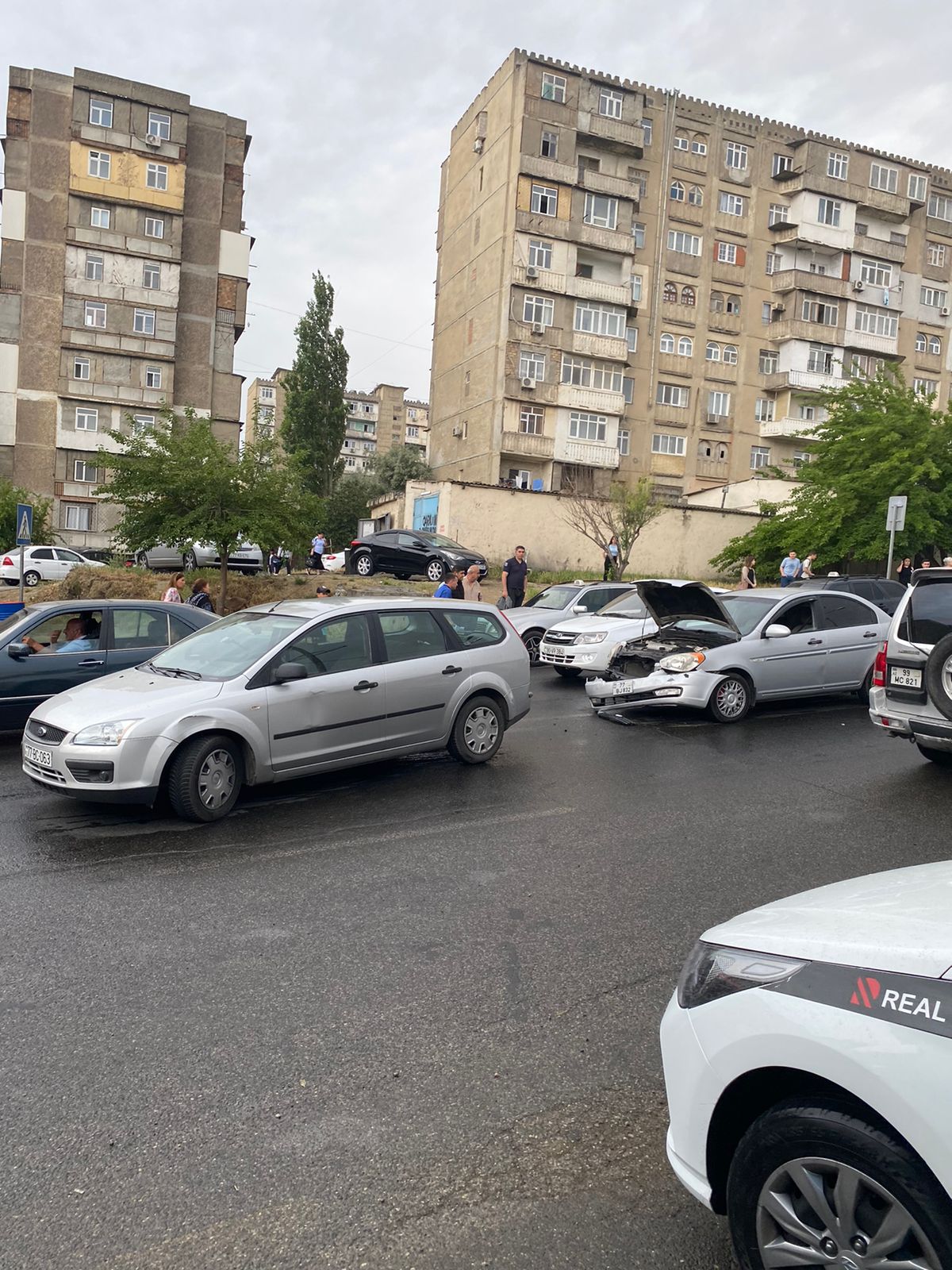 Bakıda zəncirvari qəza: 