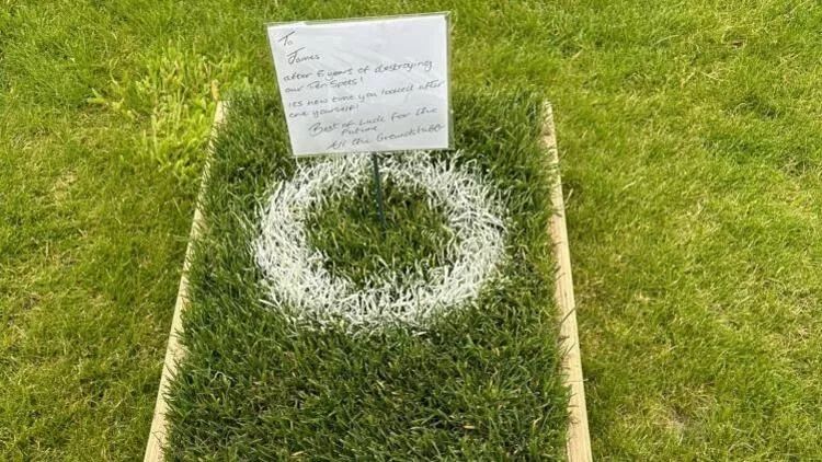 Ceyms Milnerə Enfildin penalti nöqtəsi hədiyyə edildi