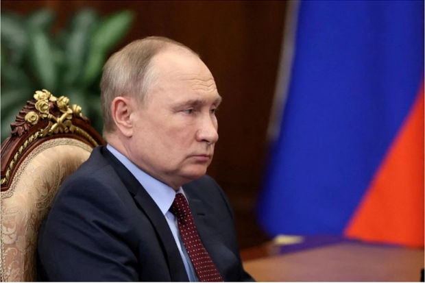 Niderland prokurorluğu Putinin keçmiş kürəkəninin torpağına həbs qoydu - FOTO