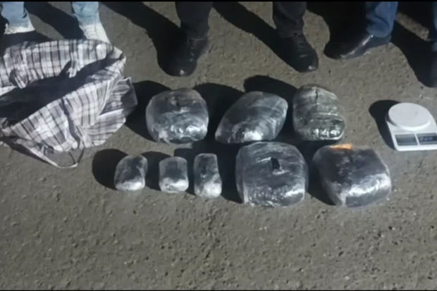 Masallıda saxlanılan avtomobilin yük yerindən yeddi kiloqram narkotik vasitə aşkarlanıb - FOTO